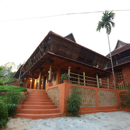 Thejas Resorts Wayanad Sultan Bathery Exterior foto